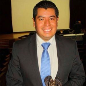 Carlos Manzano